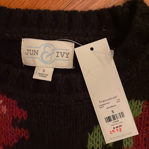 Fall is coming! Beautiful Jun & Ivy brand new sweater. Never been worn. - Picture 2 of 3